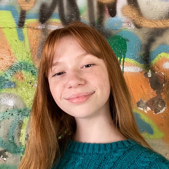 Meet your Posher, Vanessa - Picture 2 of 2